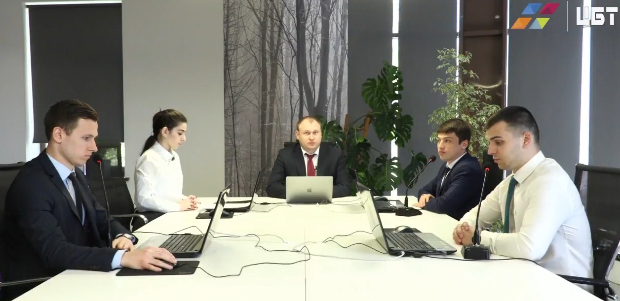 Наші фахівці в прямому ефірі Market Discussion розкажуть Вам про те, які важливі новини очікуються на цьому тижні, і в які дні можна спокійно торгувати з технічного аналізу